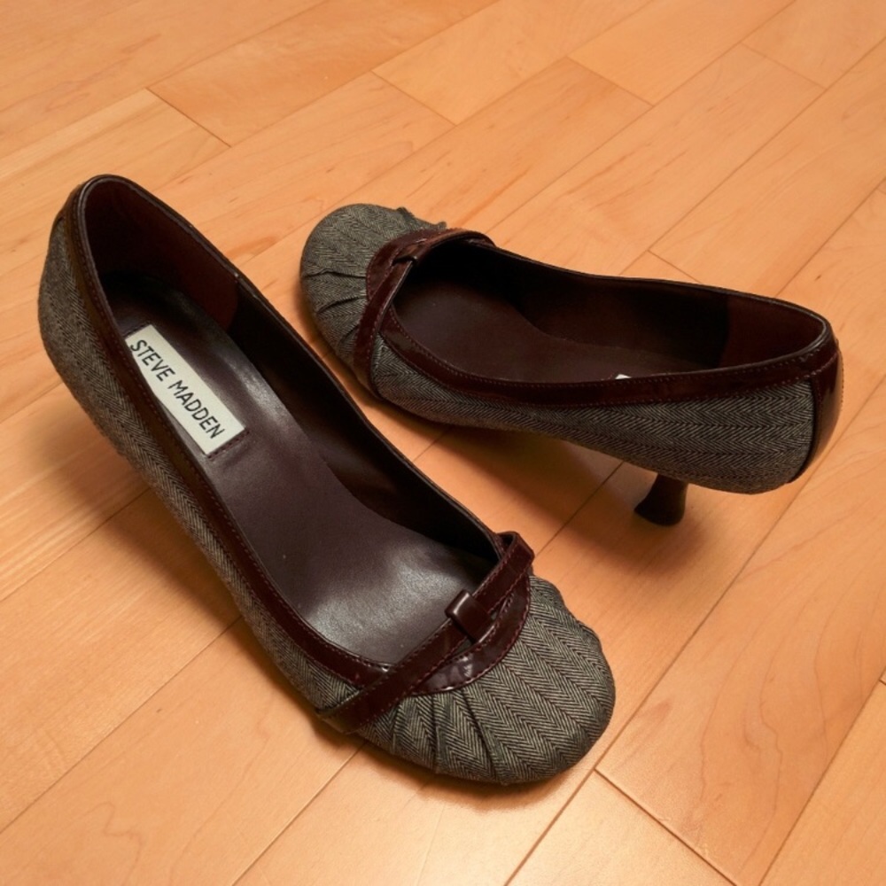 Steve Madden Kitten Heels Tweed/Burgundy 6.5/7
